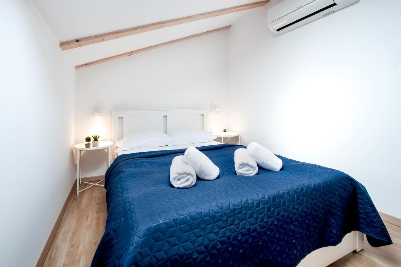 City Comfort Apartments Rovigno Esterno foto