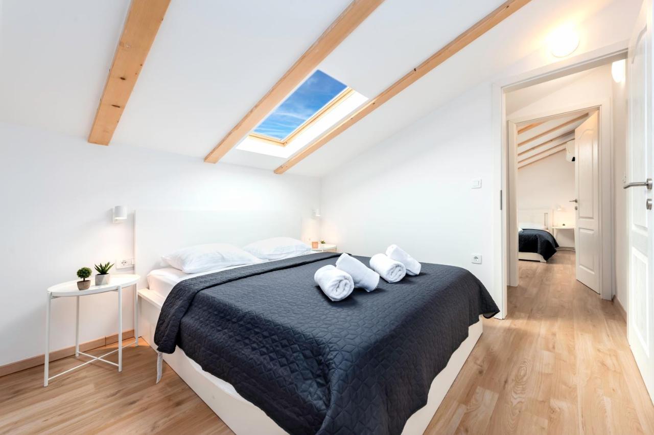 City Comfort Apartments Rovigno Esterno foto