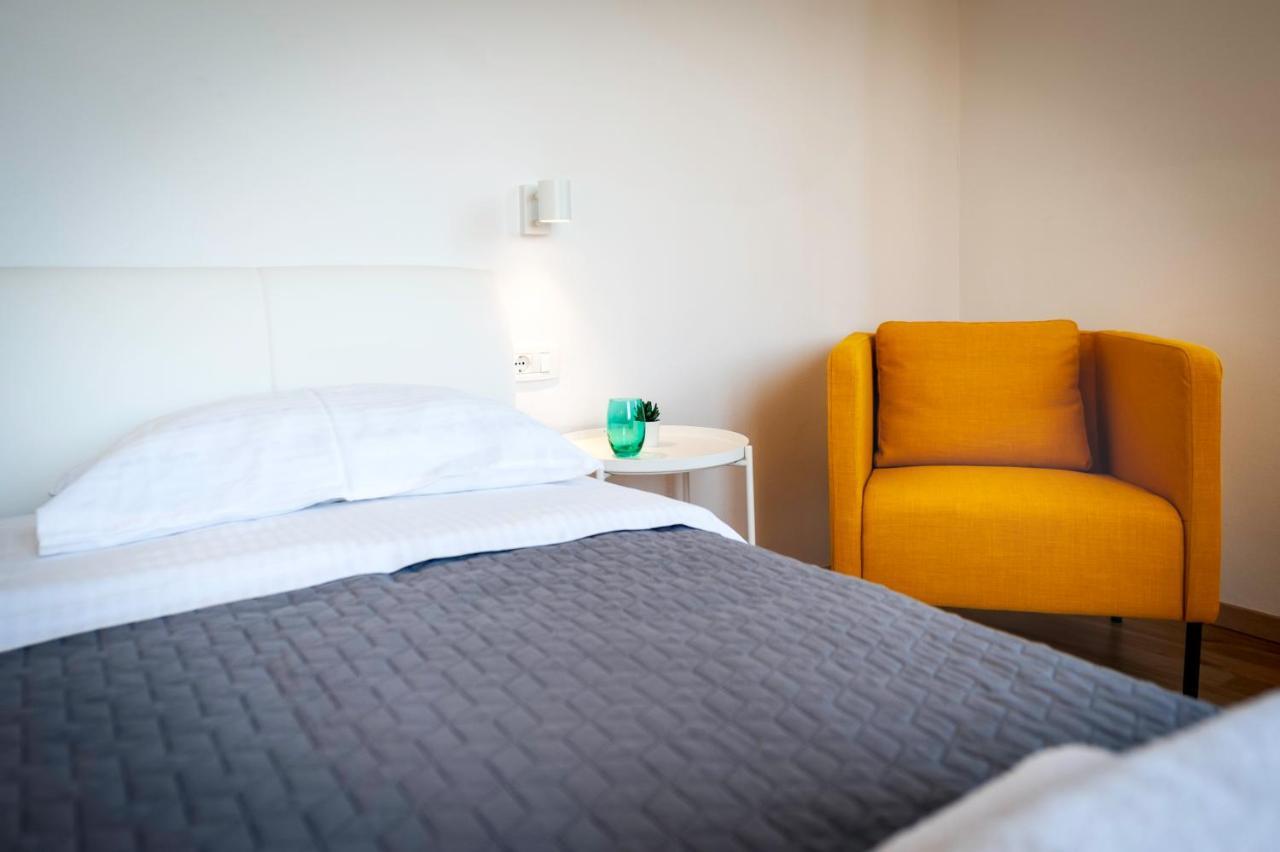 City Comfort Apartments Rovigno Esterno foto