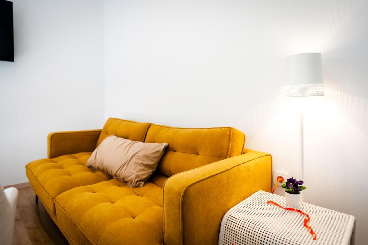 City Comfort Apartments Rovigno Esterno foto